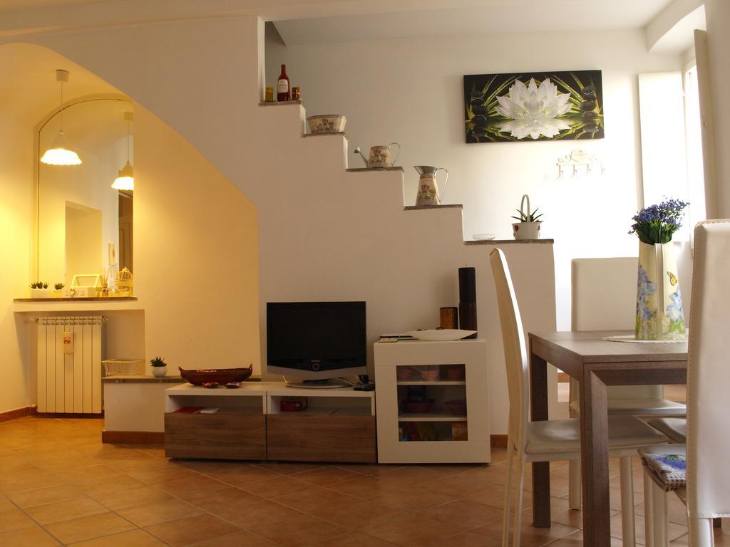 Ferienwohnung Il Salotto Di Via Giulia Rom Zimmer foto