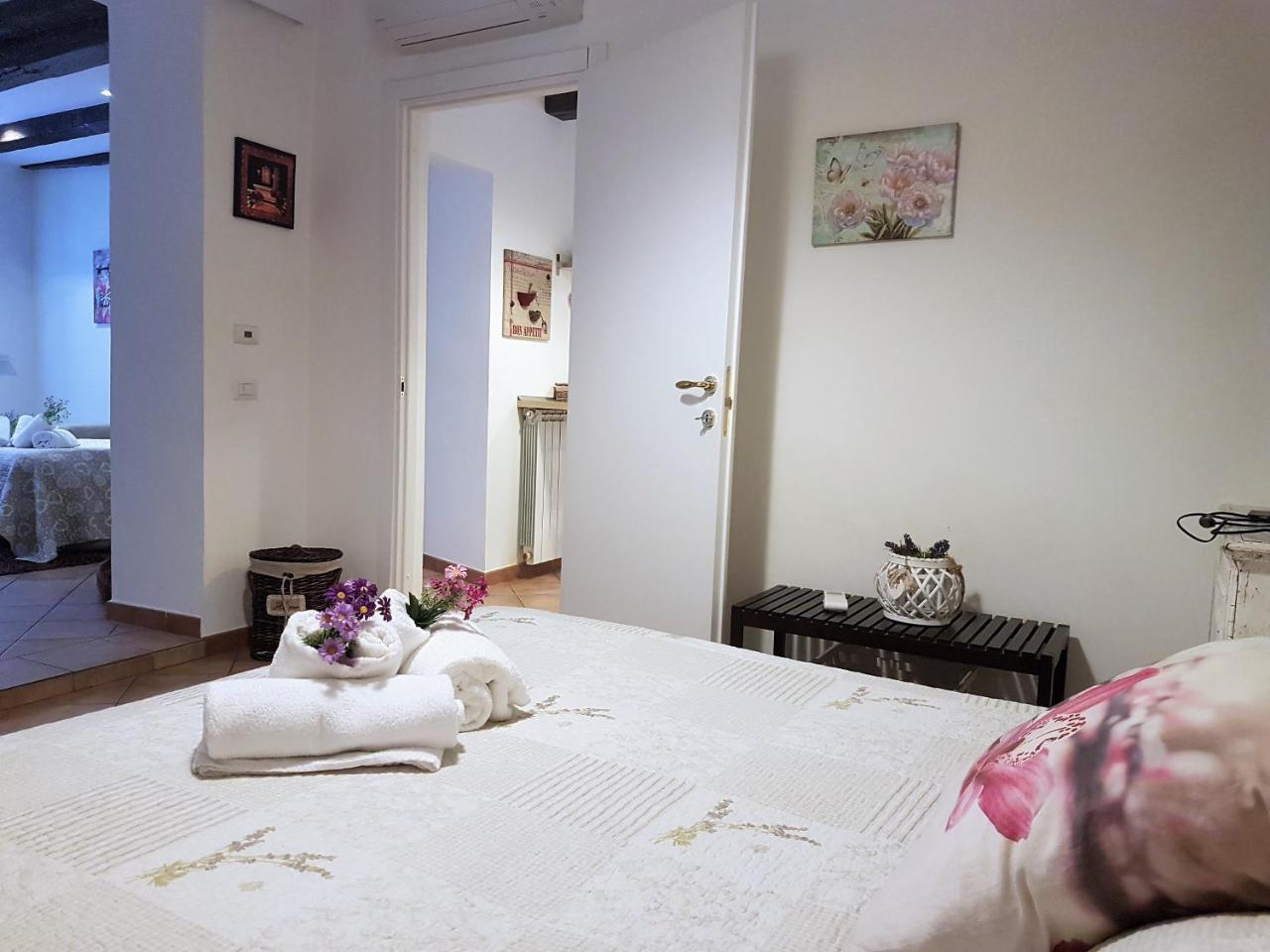 Ferienwohnung Il Salotto Di Via Giulia Rom Exterior foto